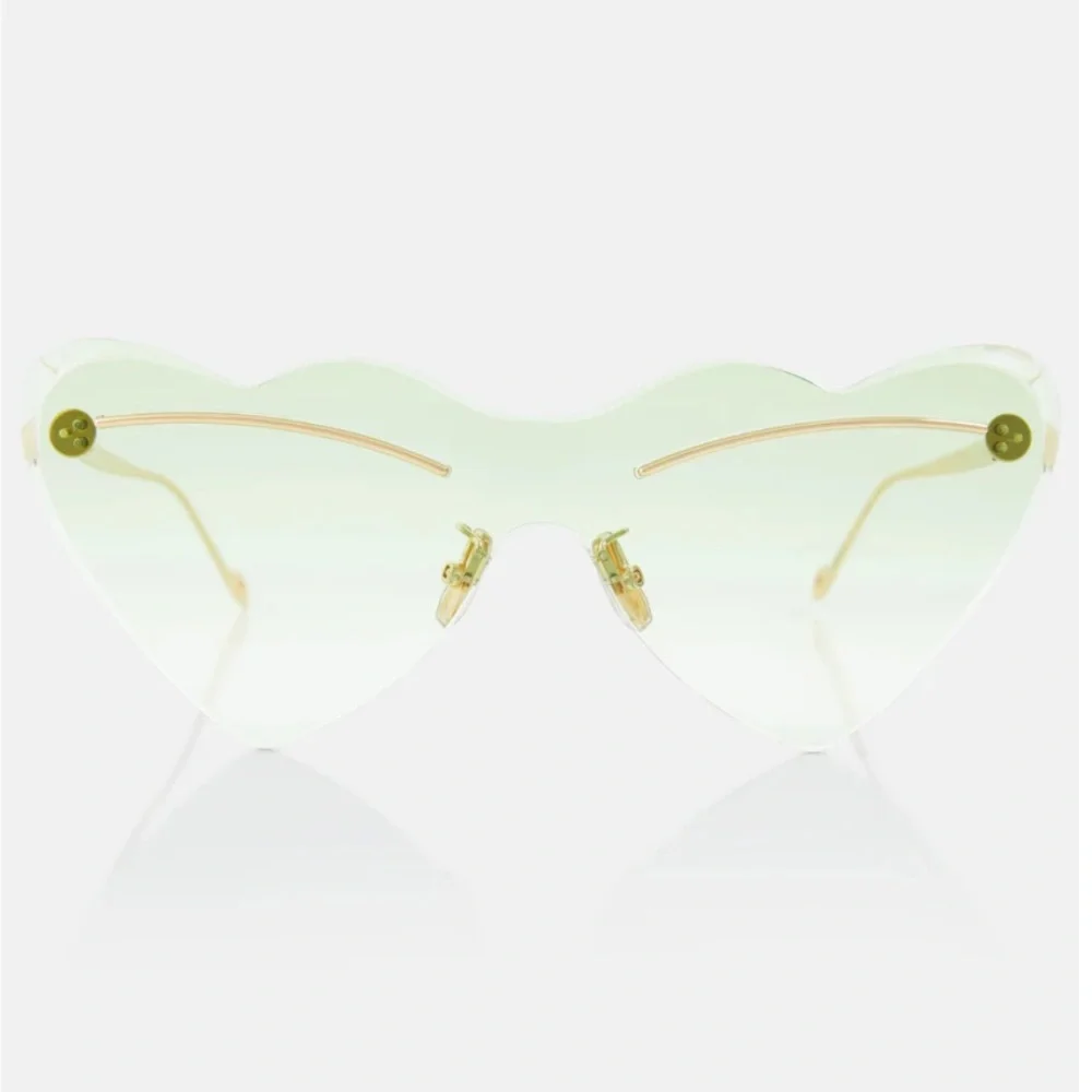 Loewe Sunglasses, New 240 - Picture 4 of 6